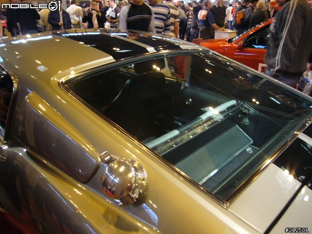 [分享] [part-3] (Top Gear) MPH'06 車展10/28 in Birmingham NEC, UK. (圖多)