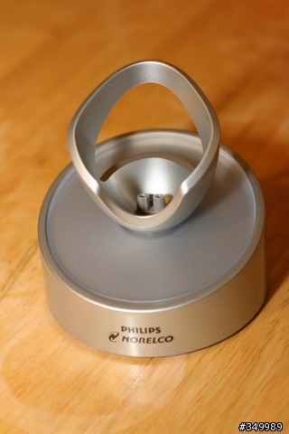 [分享]好男人不可或缺的刮鬍刀---PHILIPS NORELCO 8171XL