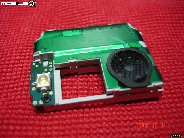 【手賤之不負責任文】SONYERICSSON W850I...全機大分解詳細圖.....