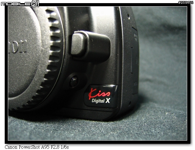 [分享]我的Canon 400D, EF 24-105 F4 L IS USM~ (當天晚上,我興奮的失眠到天明......)