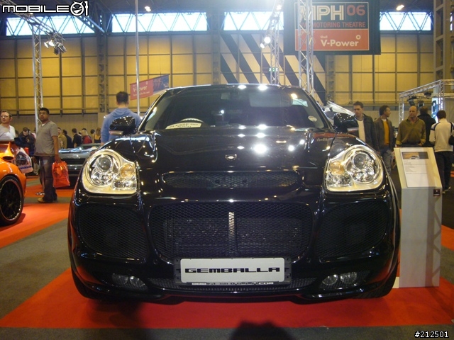 [分享] [part-3] (Top Gear) MPH'06 車展10/28 in Birmingham NEC, UK. (圖多)