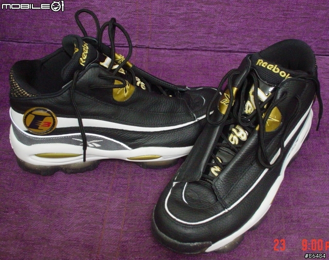{分享} Allen Iverson(艾佛森) DMX 10個活氣墊..10週年紀念版..