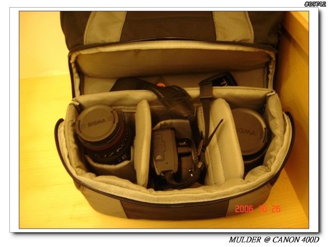 [MoMo桑分享] Lowepro CompuDayPack => 給每天帶 NB+DSLR 的最好選擇