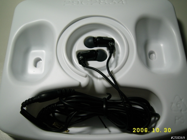 [分享]  低調的黑夜之星：Shure  E3G