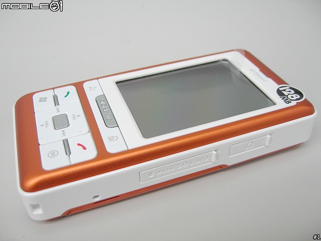 GIGABYTE g-Smart i 橘白機外觀分享!