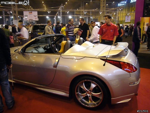 [分享] [part-2] (Top Gear) MPH'06 車展10/28 in Birmingham NEC, UK. (圖多)