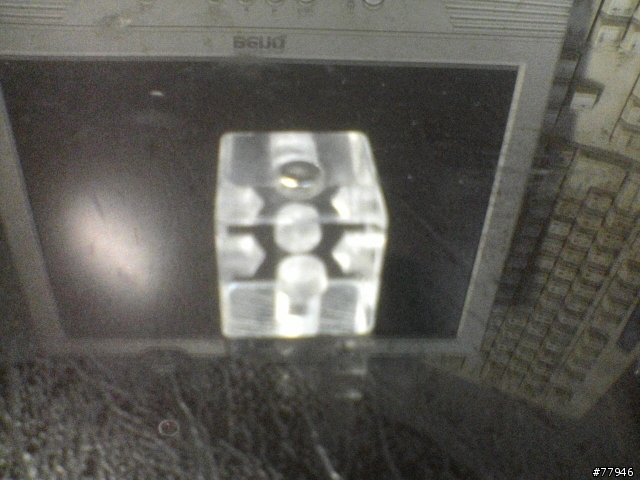 不勸敗逸品--->壓克力方塊