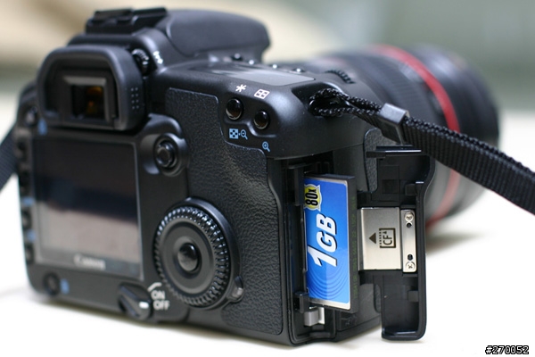 [分享]Canon 30D入手分享