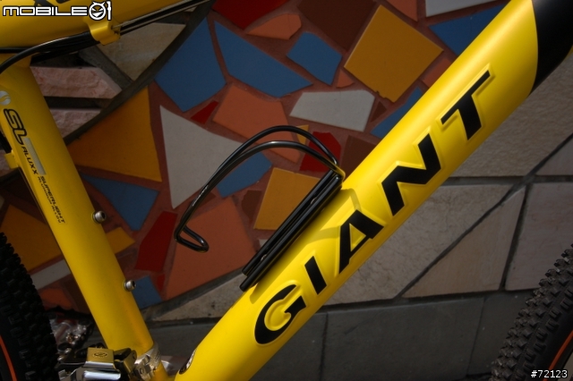 [分享]買不起鵝黃色超跑……那就買個超炫亮黃色GIANT XTC TEAM吧~~