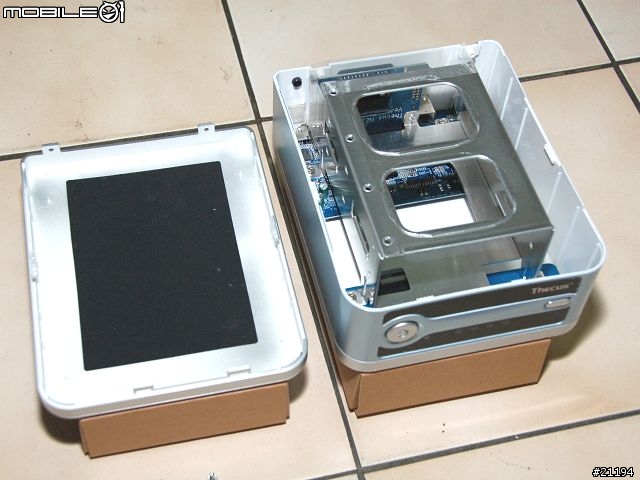 [分享]可愛、平價又具Raid功能的外接硬碟盒--Thecus N2050