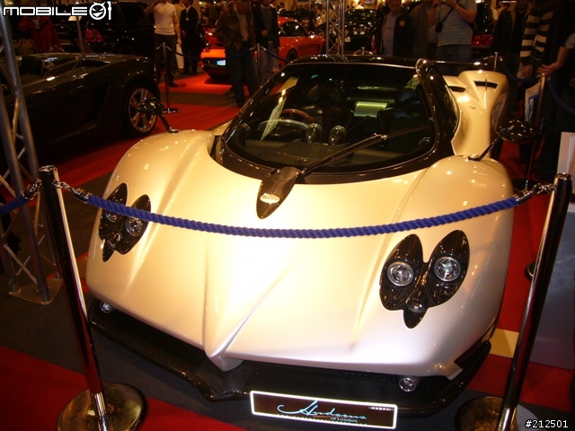 [分享] [part-2] (Top Gear) MPH'06 車展10/28 in Birmingham NEC, UK. (圖多)