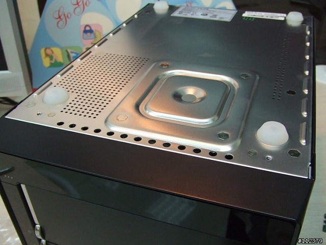 [分享]麻雀雖小五臟俱全的準系統XPC-SN27P2