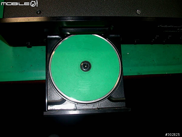 [分享]EAD T-1000 CD轉盤修理記