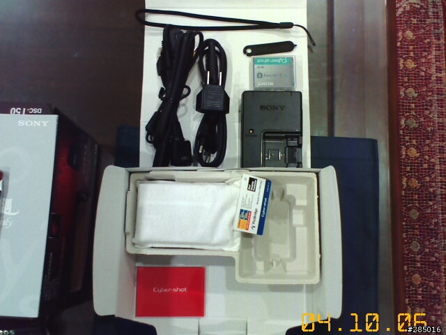 [2006/10/04] 預購 SONY T50 開箱入手報告 [補新圖上傳了！！]