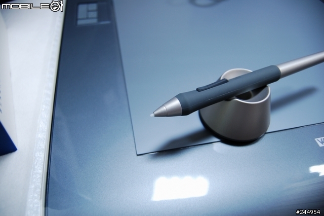 WACOM Intuos3數位繪圖板-開箱報告-