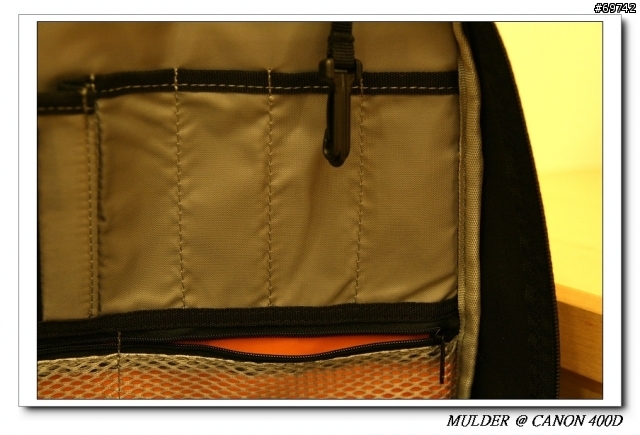 [MoMo桑分享] Lowepro CompuDayPack => 給每天帶 NB+DSLR 的最好選擇