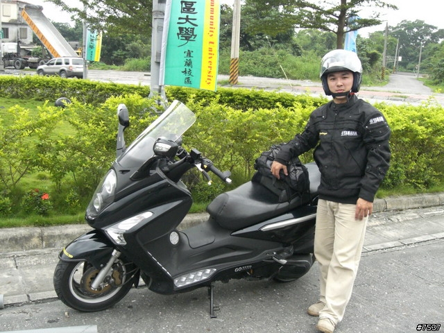 (品味分享1)SYM RV250 獨特風格改裝...新增花蓮行之機車導航篇...