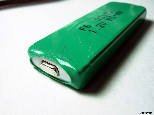 [分享] 哈電族電池-破壞式-改造計畫