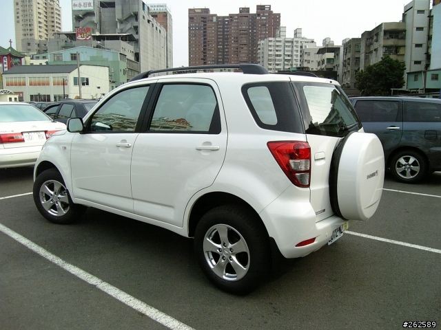 分享我的DAIHATSU New Terios 2WD後驅 都會運動休旅車