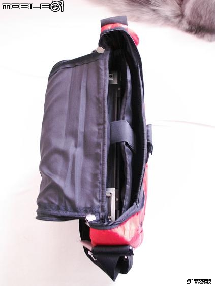 [分享] Ferrari 側背包