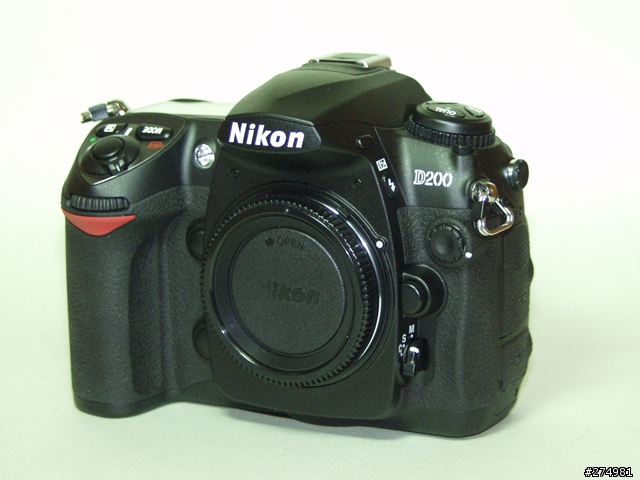 (分享)  NIKON D200 入手 令人興奮的好機
