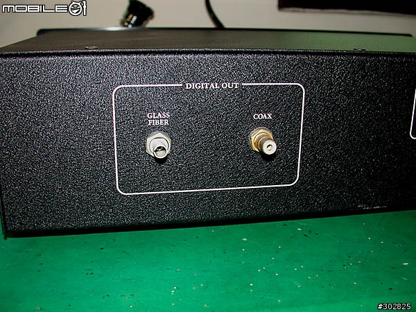 [分享]EAD T-1000 CD轉盤修理記