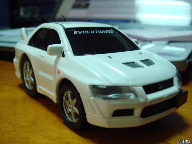 [分享] 7-11的Mitsubishi Evolution VII 迷你迴力車
