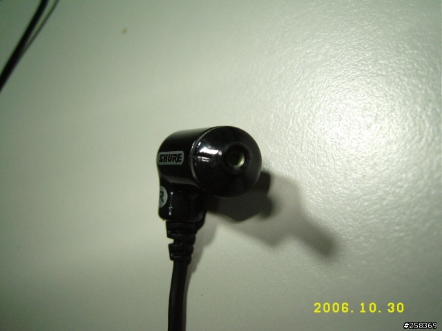 [分享]  低調的黑夜之星：Shure  E3G