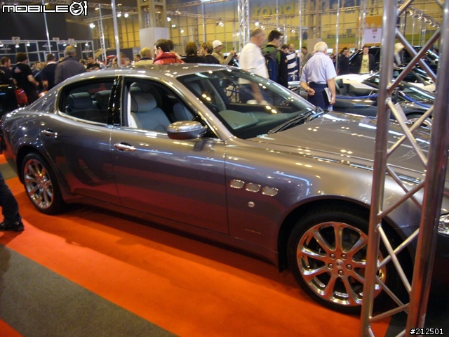 [分享] [part-2] (Top Gear) MPH'06 車展10/28 in Birmingham NEC, UK. (圖多)