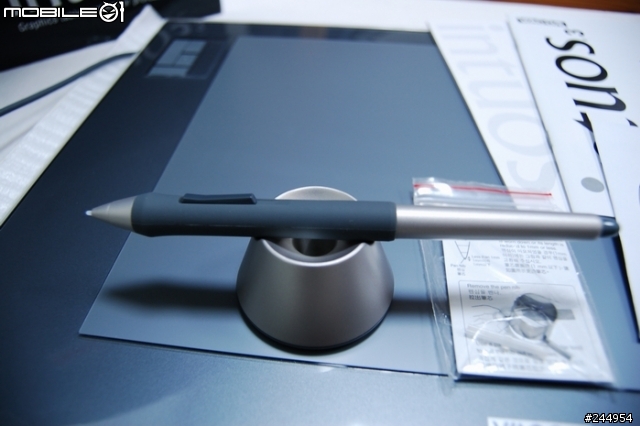 WACOM Intuos3數位繪圖板-開箱報告-