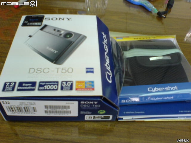 [分享]Sony T50新機開箱簡介....