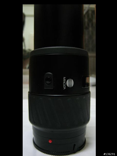 [請教]Minolta AF 100-300老望遠鏡頭(補上發霉近照)