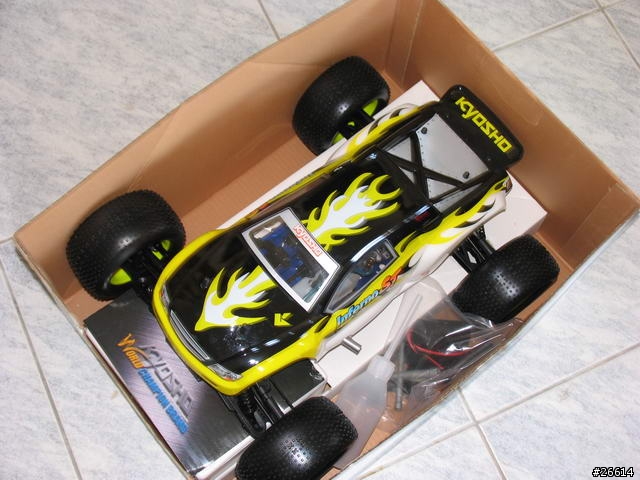 [分享]遙控越野貨卡 HPI-Racing HELLFIRE V.S. Kyosho Inferno ST