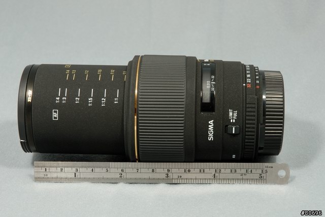 SIGMA 105mm F2.8 EX DG Macro近攝鏡開箱+室內靜物拍