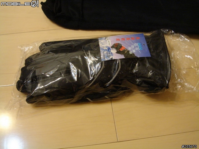 [開箱分享]我也來分享...窮人的保障...SOL_48S 全罩安全帽(12/13新增附件單價)
