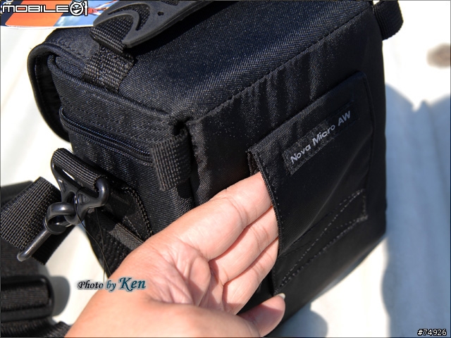 [分享]小相機的平價歸宿Lowepro Nova Micro AW相機包