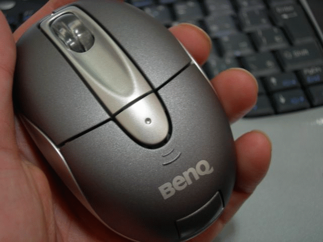 [分享]收納/省電/無線 三合一再進化~Benq P600與P800