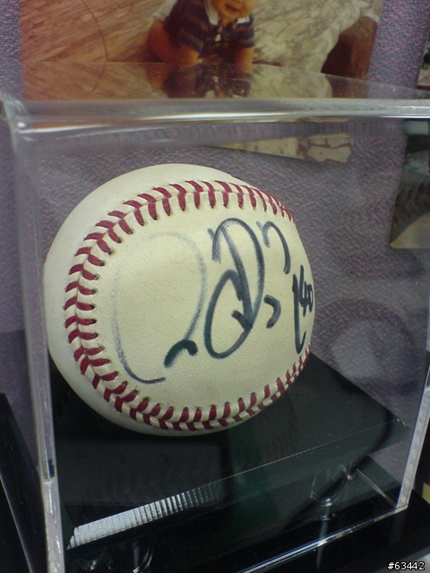 閃光...王建民簽名球..