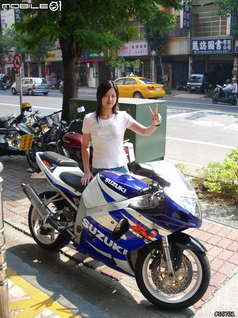 我的帕奇拉號- 馬車250(加上幾張朋友的阿魯750)