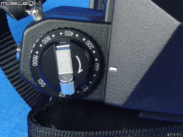 [分享]我的M42 SLR收藏品, 共一機八鏡 (20張圖)