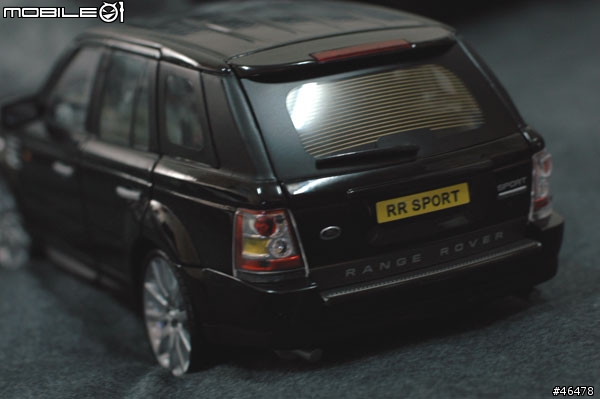 台灣首見！右駕版 Range Rover Sport