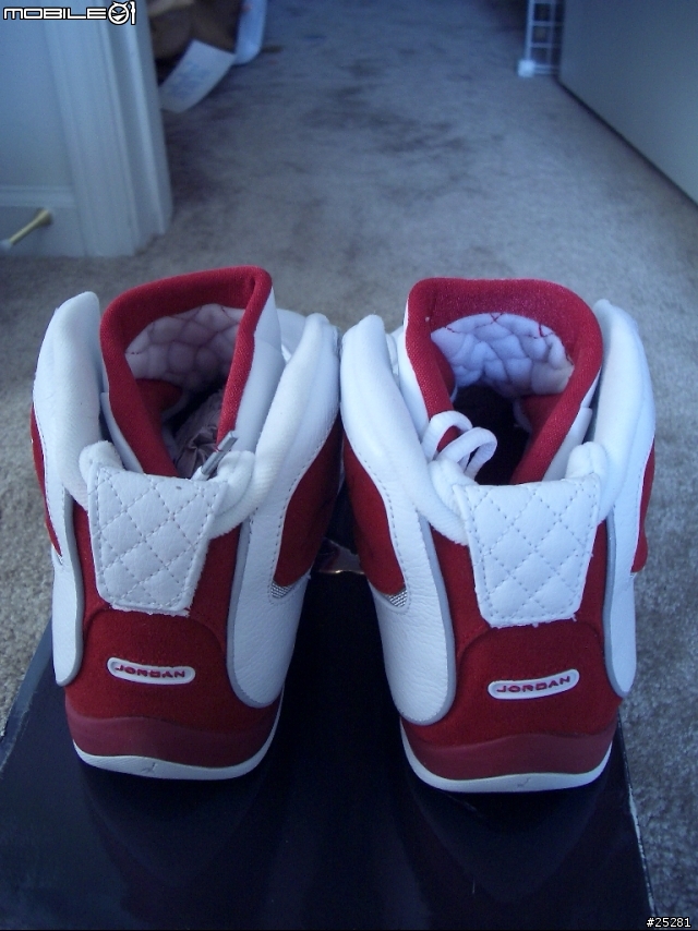 [分享] Jordan Men's Team Concept Mid (籃球鞋)