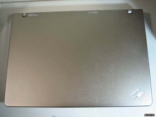 [分享]Lenovo 3000 N100的巒生兄弟 IBM?Lenovo?Z60M