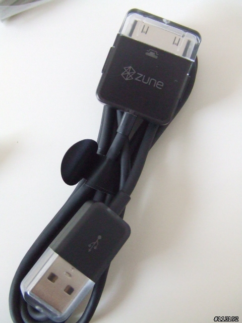 M$ Microsoft Zune 30G 暗黑搖滾    !開箱報告!