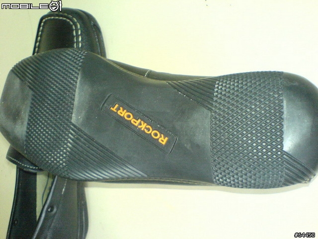 [分享]真的可以穿來跑馬松的ROCKPORT Casual Slip-On Loafer (11/29補充實穿心得)