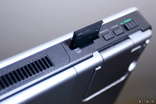 [分享]Asus R2H功能強大的迷你電腦