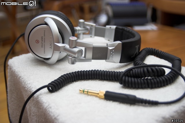 [開箱報告]SONY MDR-Z700DJ 監聽&DJ REMIX用耳罩式耳機