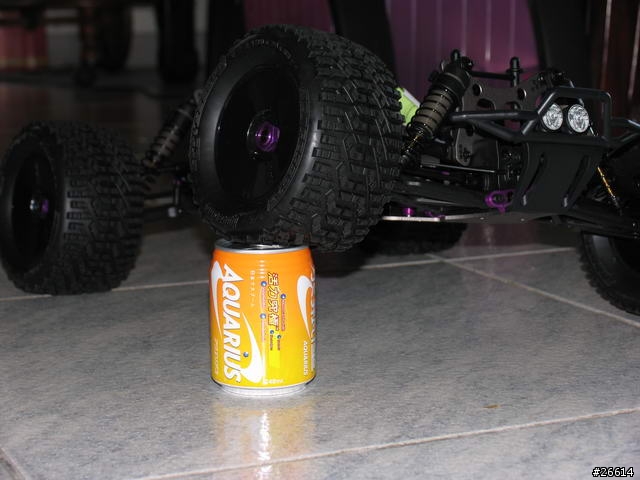 [分享]遙控越野貨卡 HPI-Racing HELLFIRE V.S. Kyosho Inferno ST