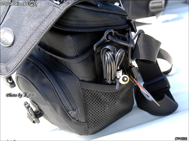 [分享]小相機的平價歸宿Lowepro Nova Micro AW相機包