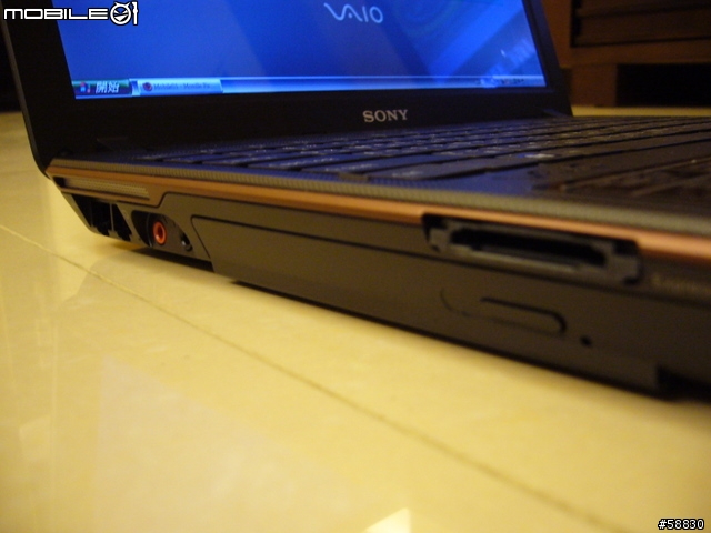 [分享] SONY VGN-C15TP 濃醇黑
